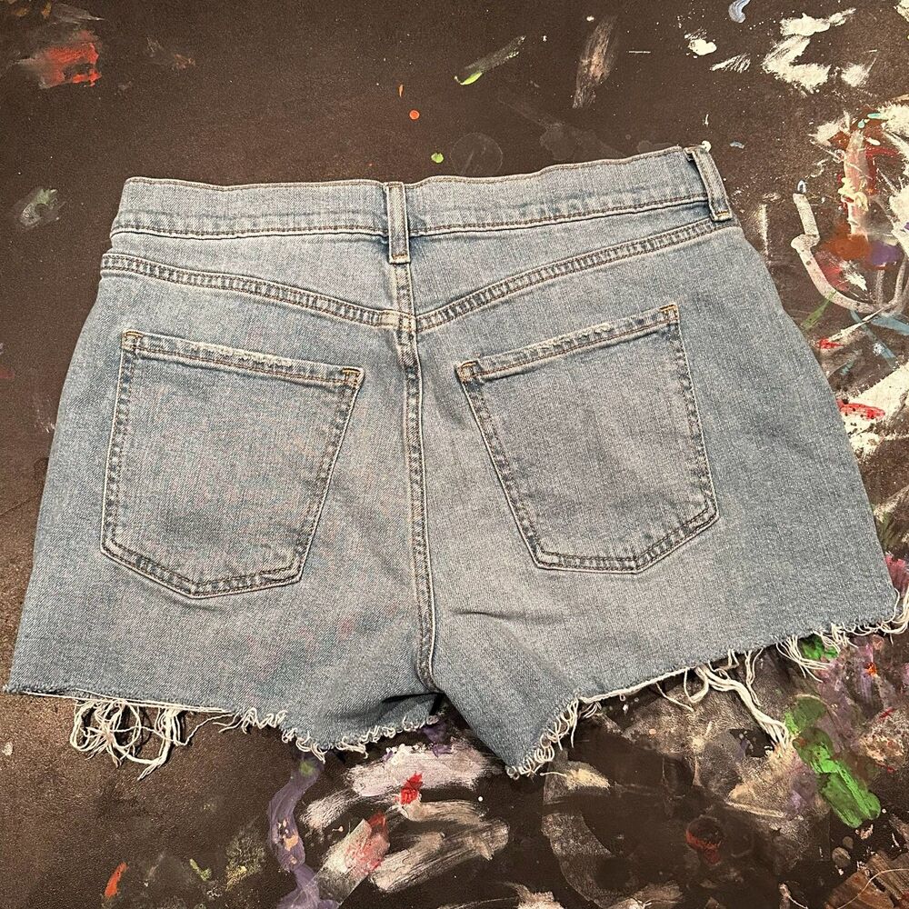 Old Navy Mid-Rise Boyfriend Distressed Denim Shorts Women’s Size 6